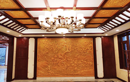 西双版纳中式别墅客厅中式木作横梁吊顶装饰展示